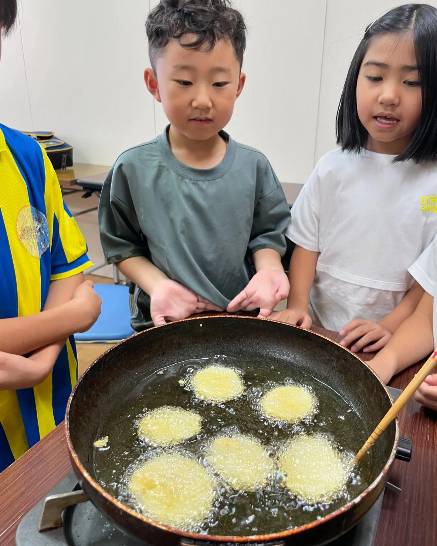 オリンピックに因んで、世界の色々な国の料理を作っています。