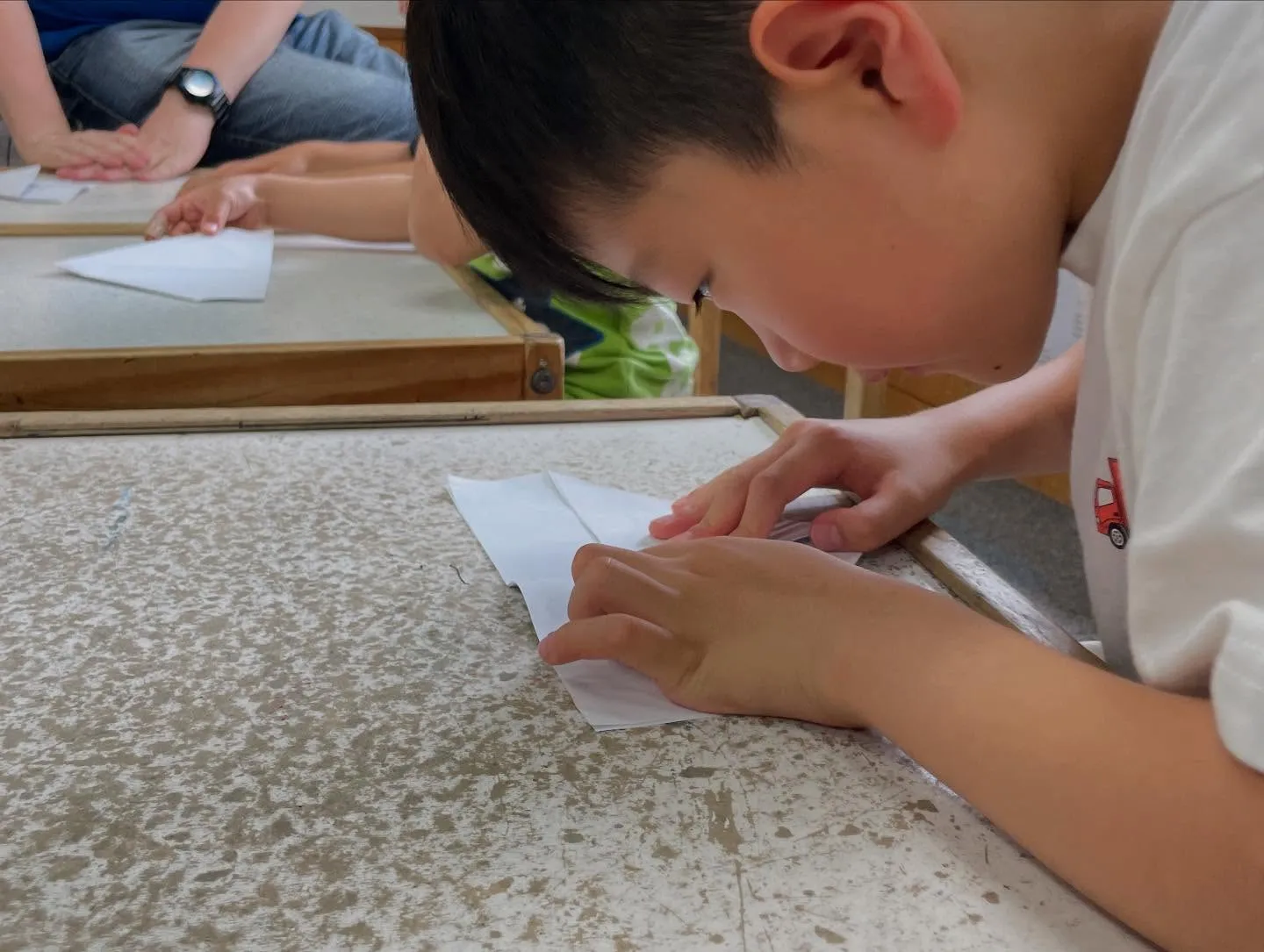 木曜日のORIGAMI TIMEは実は外国人講師にとっては大...