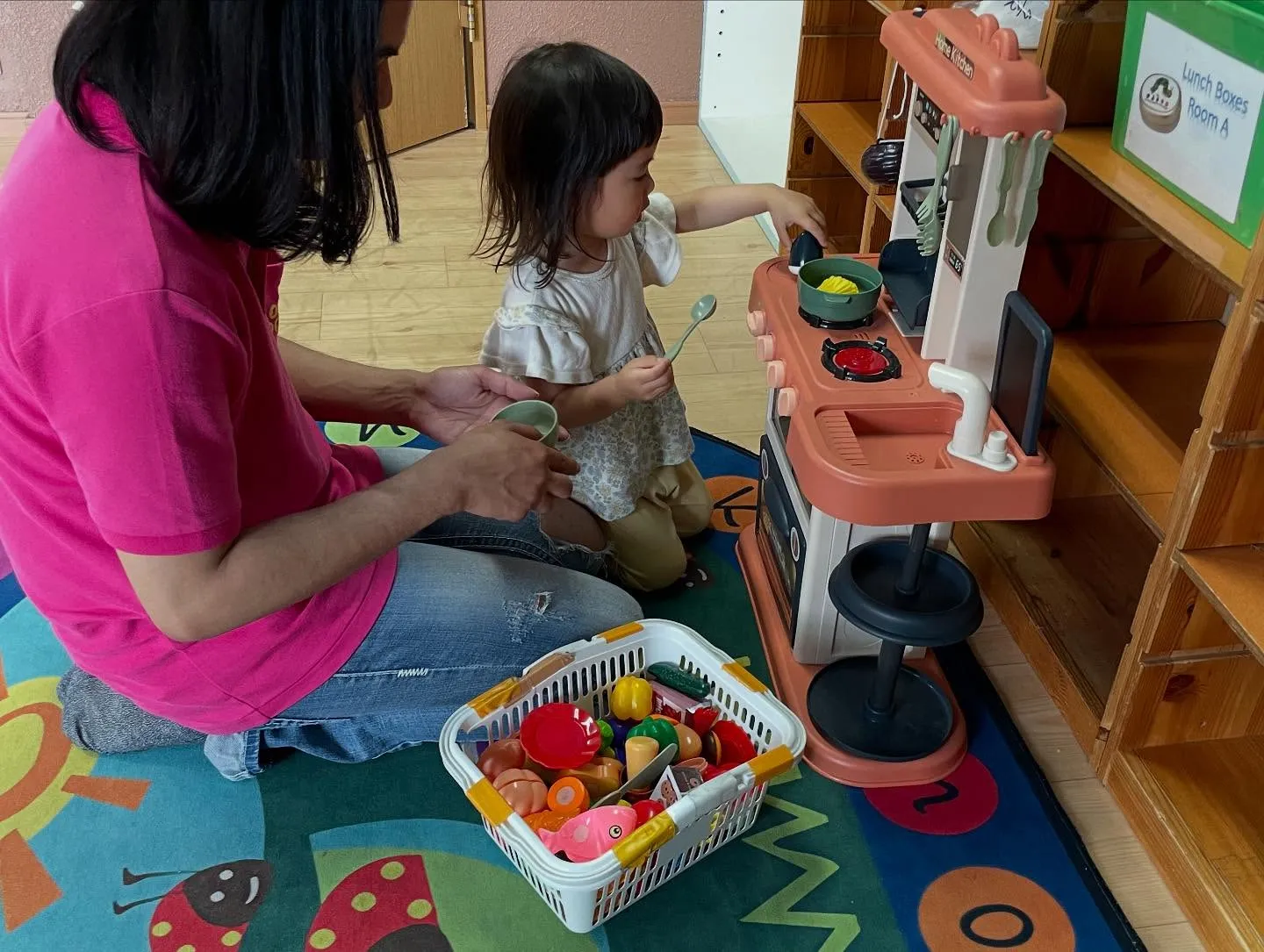 木曜日のORIGAMI TIMEは実は外国人講師にとっては大...