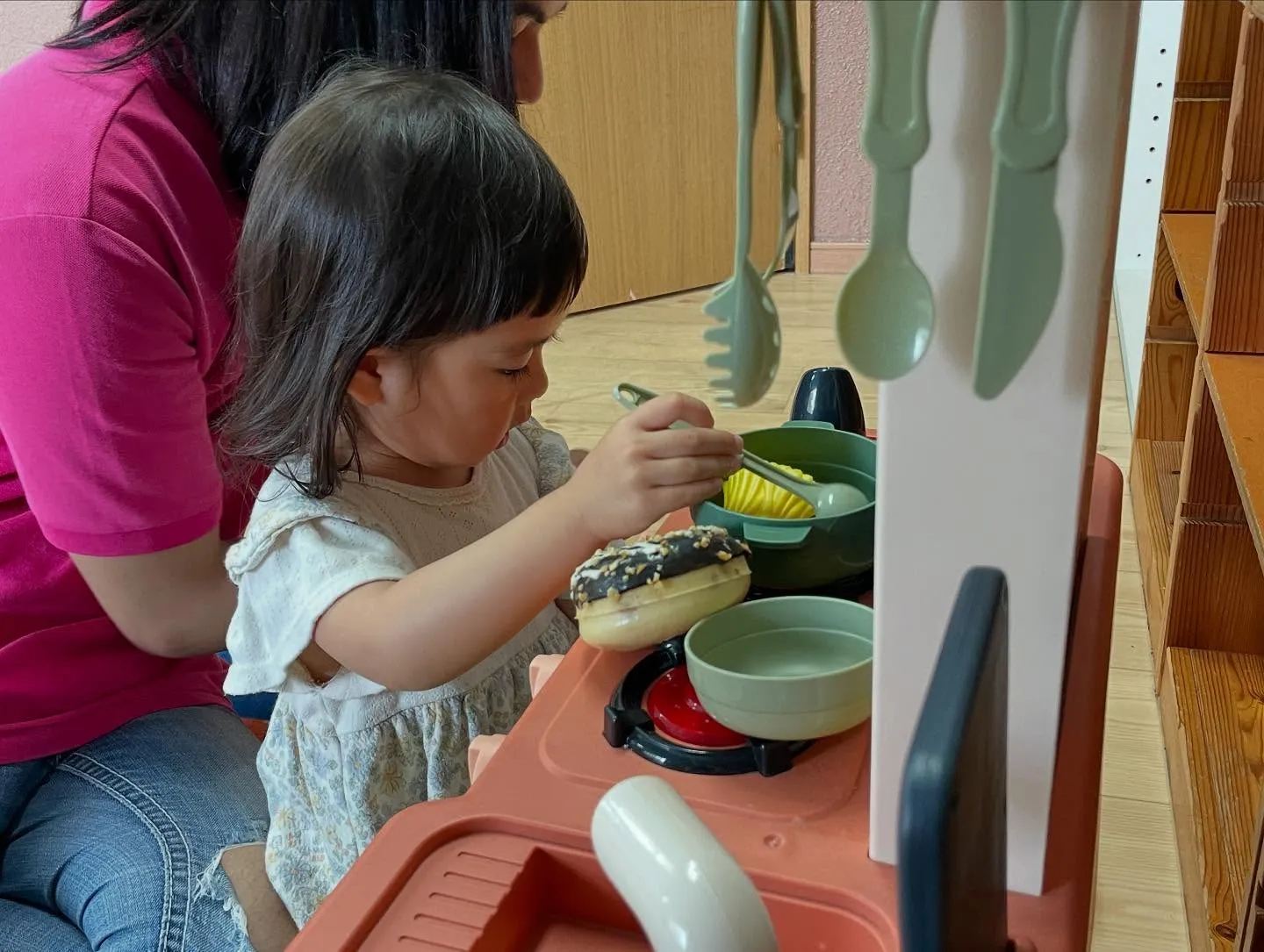 木曜日のORIGAMI TIMEは実は外国人講師にとっては大...