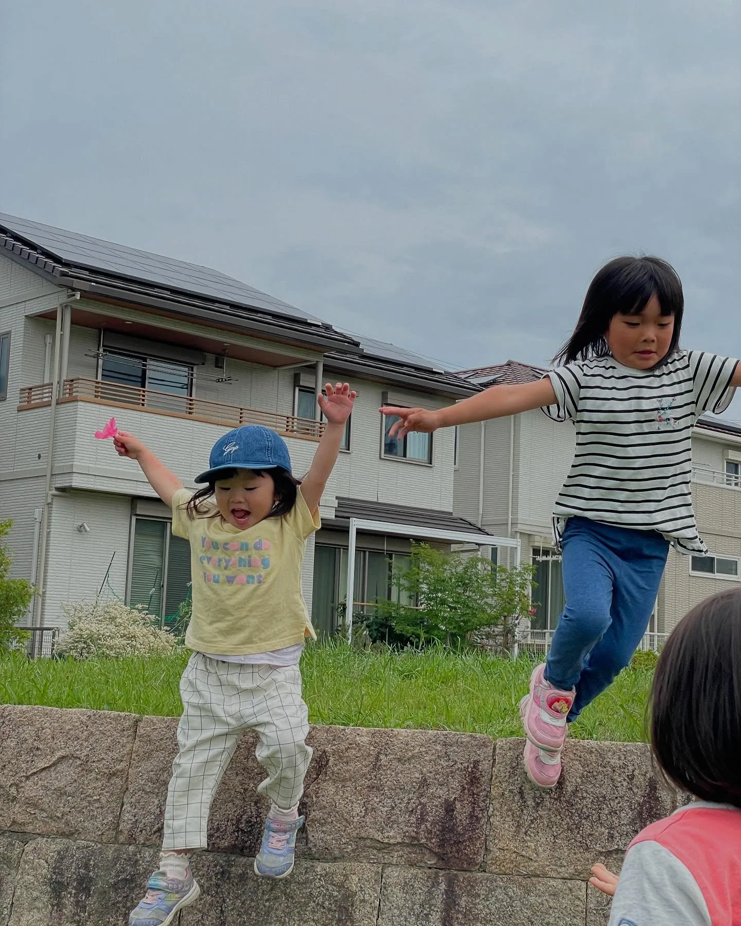 土曜日の小学校の運動会があったので、欠席が多かったので、みん...