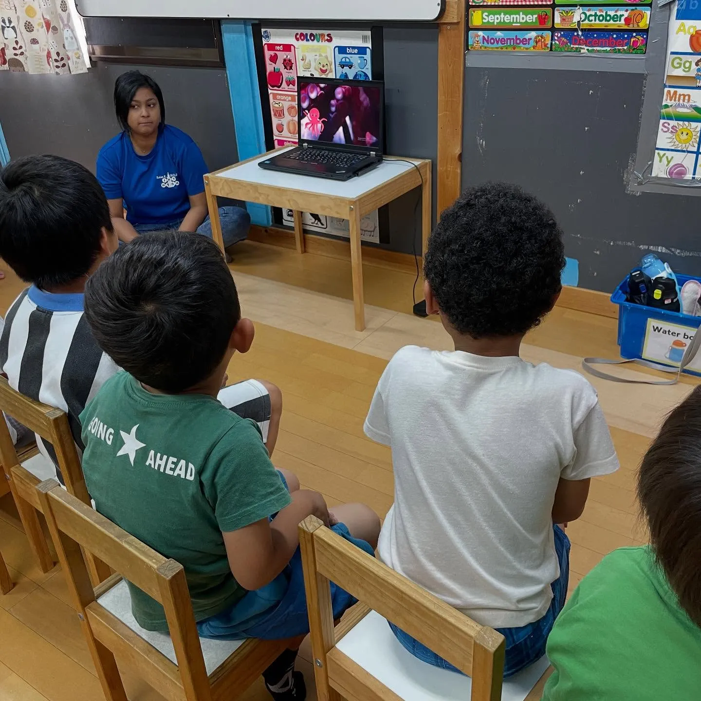 スカイハイのアメリカンスクールコースの色々なクラスのワンシー...