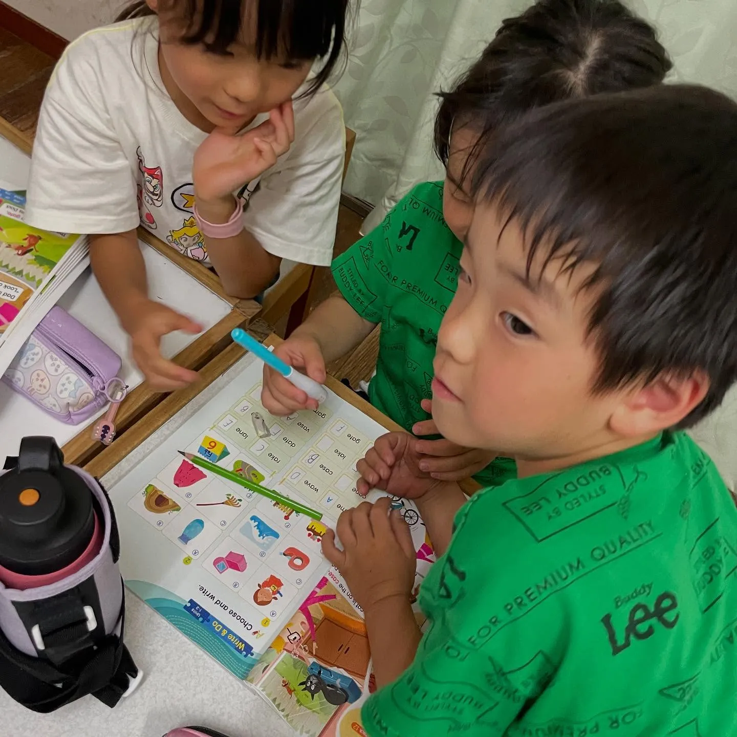 スカイハイのアメリカンスクールコースの色々なクラスのワンシー...