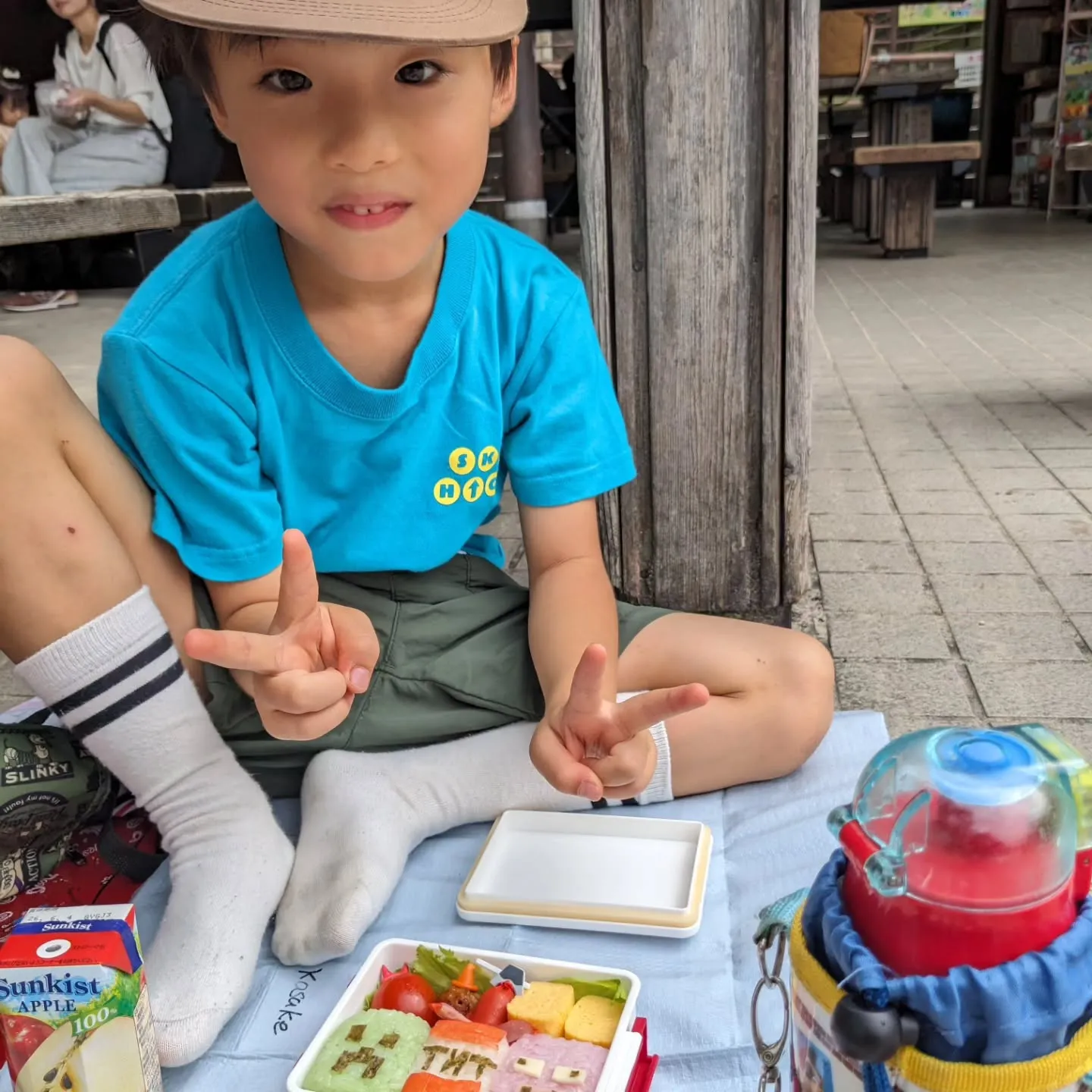 【South:PS】We went to Higashi P...