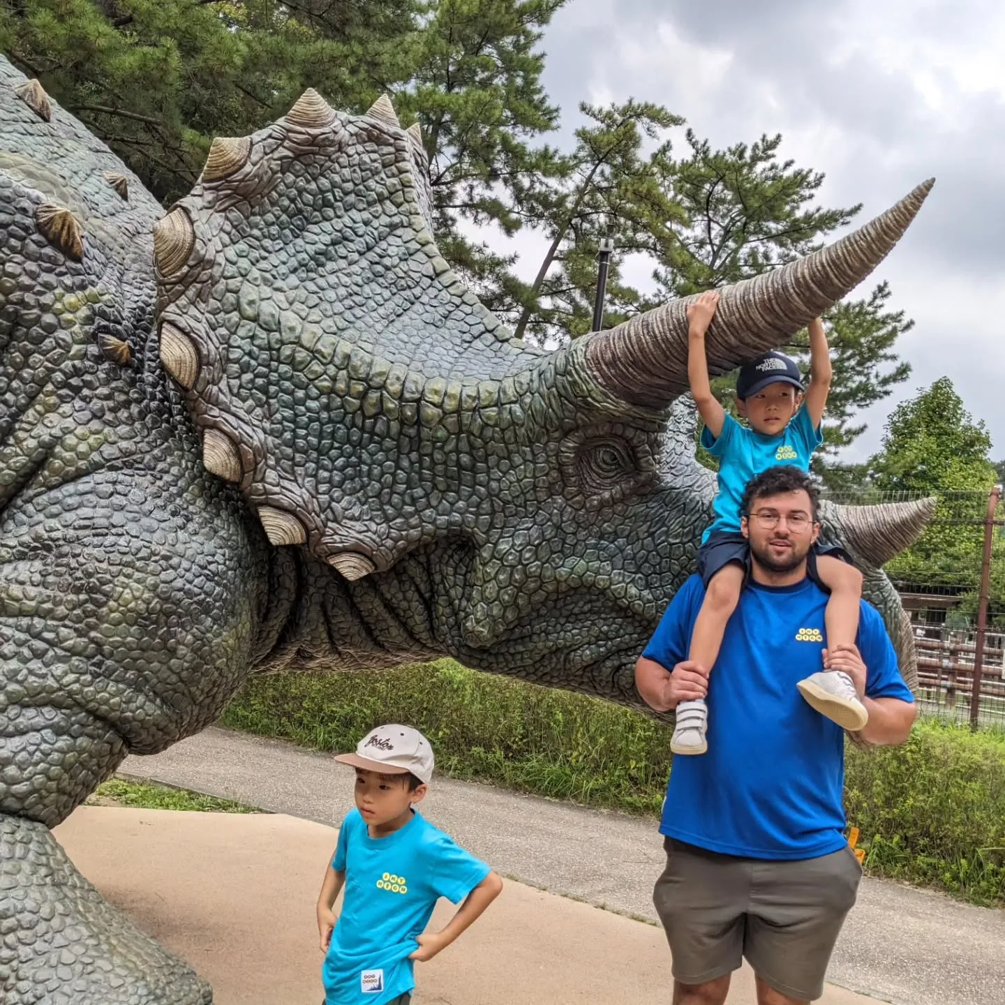 【South:PS】We went to Higashi P...